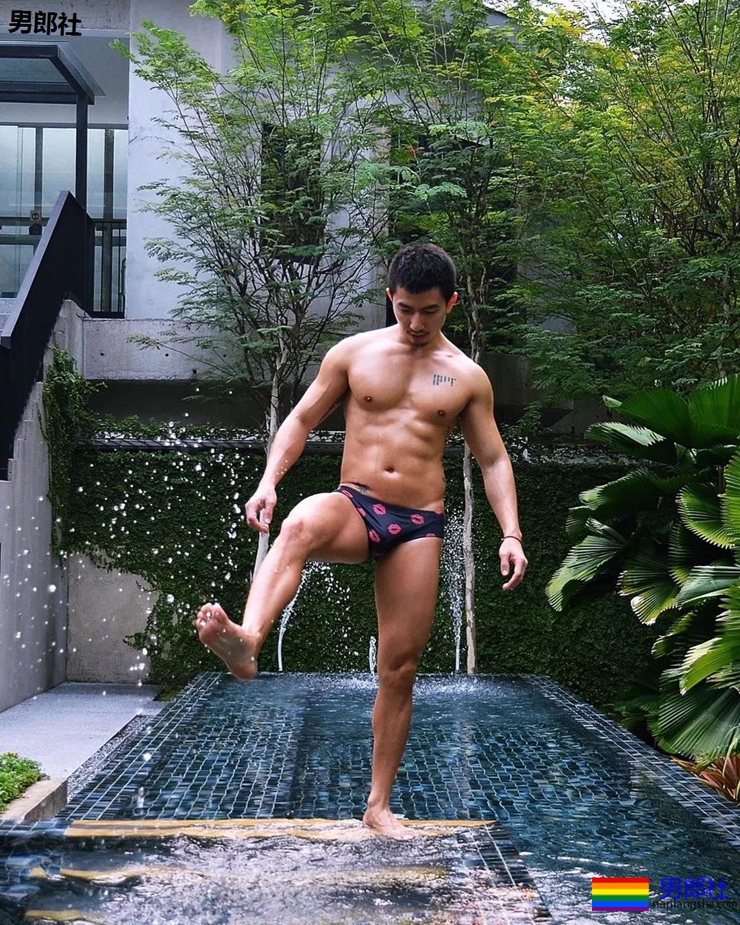 一个36岁的gay决定和女人结婚 - 51虹马 一个36岁的gay决定和女人结婚 - 51虹马