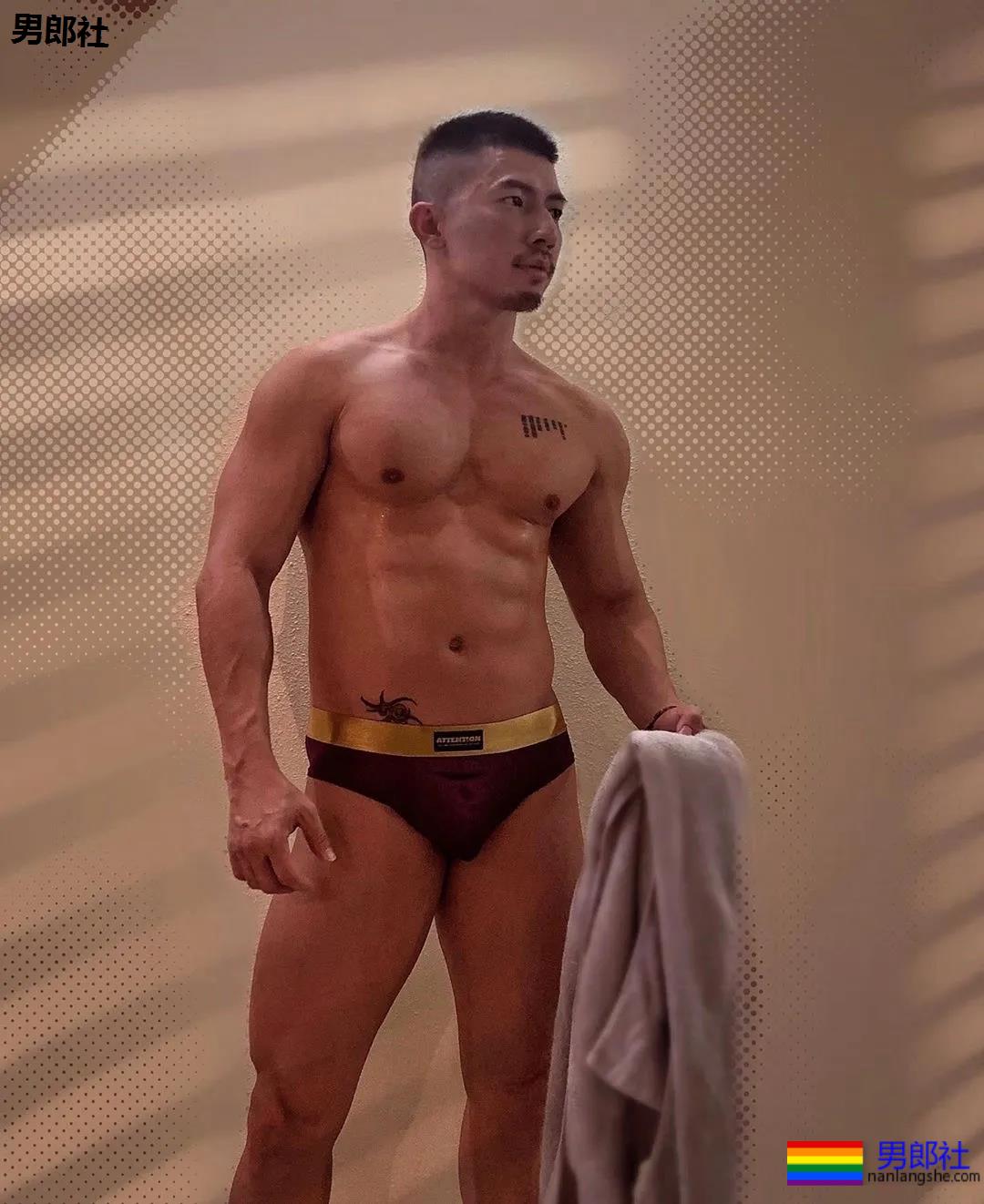 一个36岁的gay决定和女人结婚 - 51虹马 一个36岁的gay决定和女人结婚 - 51虹马