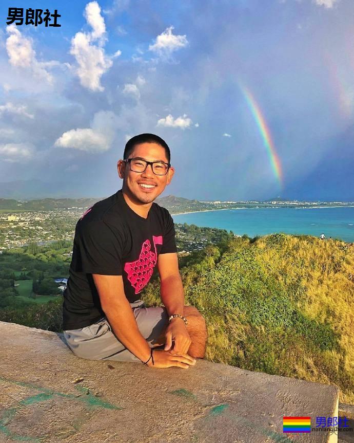 男子高尔夫出柜第一人呼吁更多亚裔出柜 - 51虹马