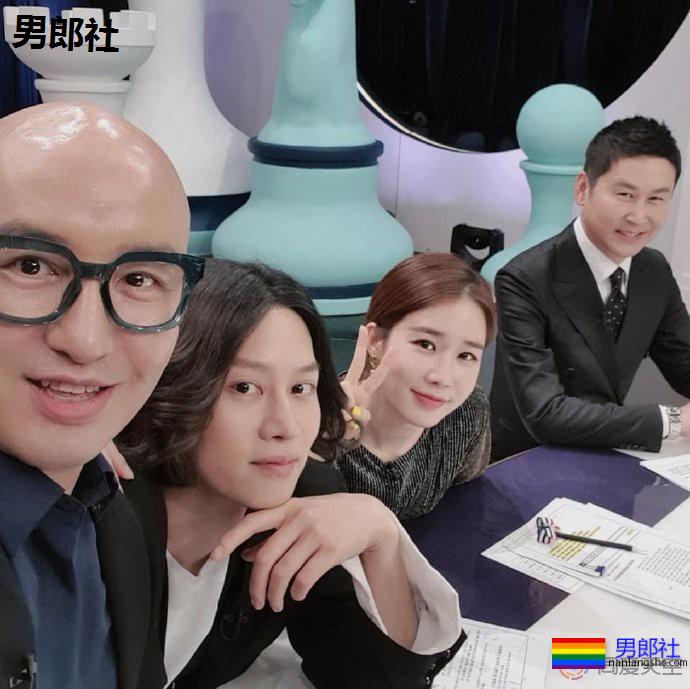 金希澈为何不愿澄清gay传闻？ - 51虹马