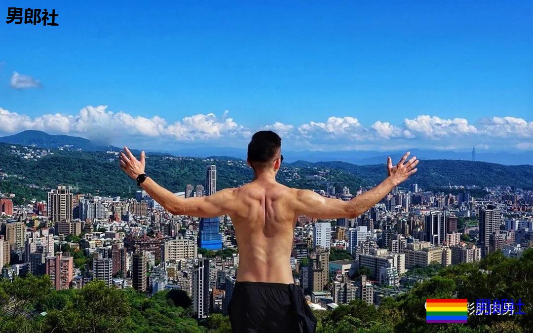 退役灭火员去做了医生,大胸粗臂不知道会不会打针 - 51虹马 退役灭火员去做了医生,大胸粗臂不知道会不会打针 - 51虹马