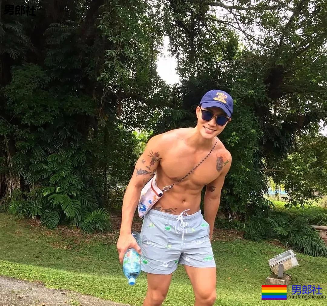 体育筋肉，赫尔蒙满满的一双腿 - 51虹马