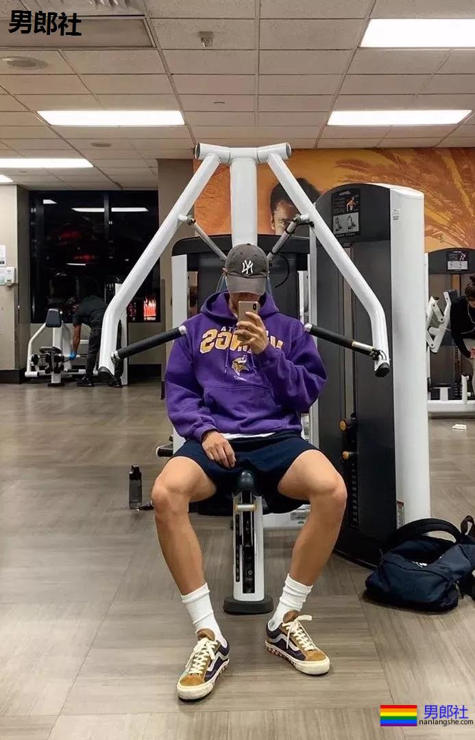 体育筋肉，赫尔蒙满满的一双腿 - 51虹马