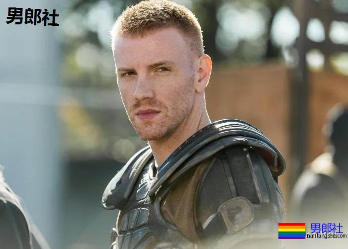 《行尸走肉》男星凌晨严正声明：“我是1号！我很懒，没办法当0号” - 51虹马