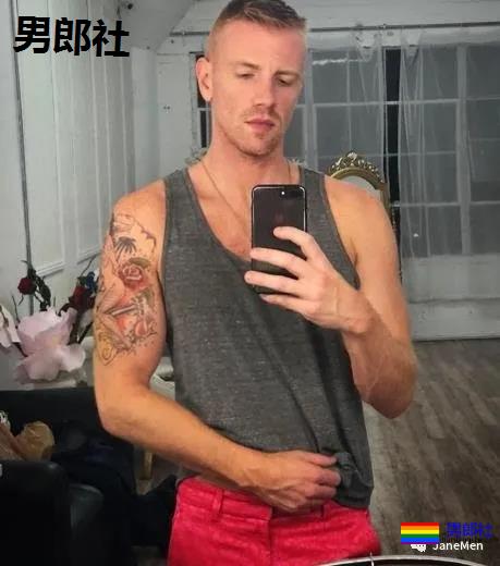 《行尸走肉》男星凌晨严正声明：“我是1号！我很懒，没办法当0号” - 51虹马