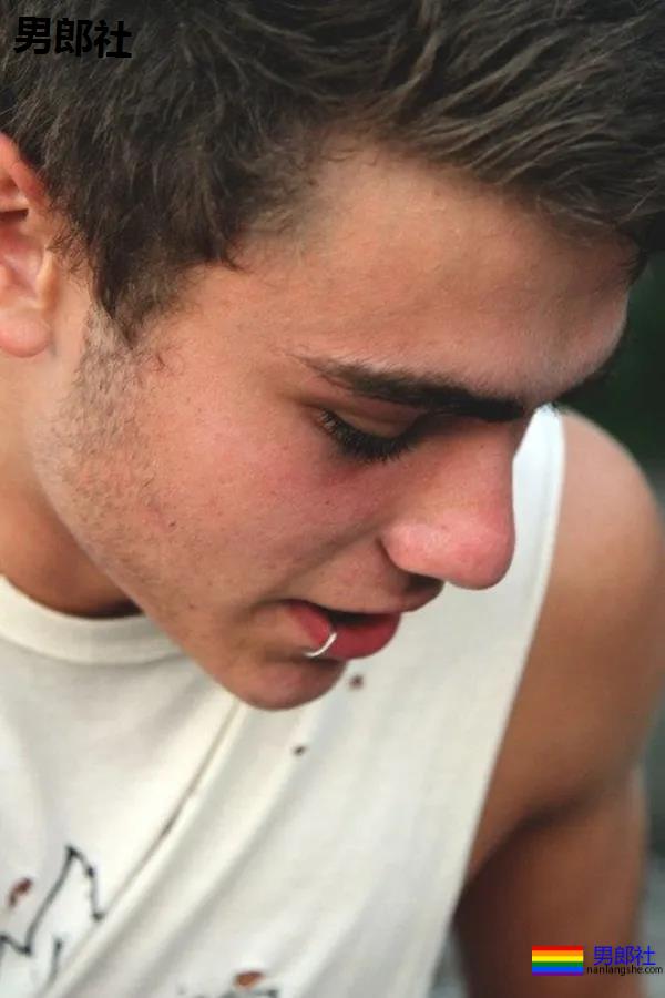 入珠1和穿孔0，小众性文化的审美风险 - 51虹马