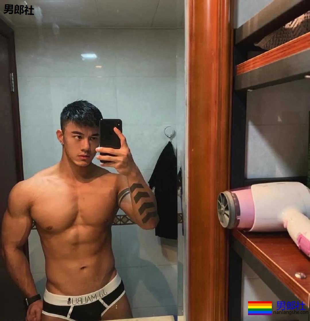 大到鸡叫！没有馋哭小伙伴的尺寸，哪敢称鸡王？！ - 51虹马