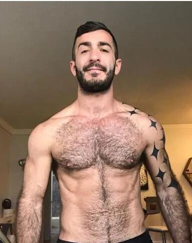 肌肉舞男参加同志派对后感染新冠去世,男友悲痛 - 51虹马 肌肉舞男参加同志派对后感染新冠去世,男友悲痛 - 51虹马