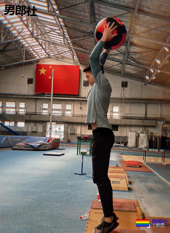 186CM体坛翘臀小野豹走红，这看点不输宁泽涛陈艾森！ - 51虹马