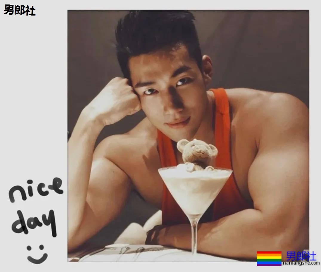 同志网红“Berlin阳光”：我不是名媛，只是个努力的老男孩 - 51虹马