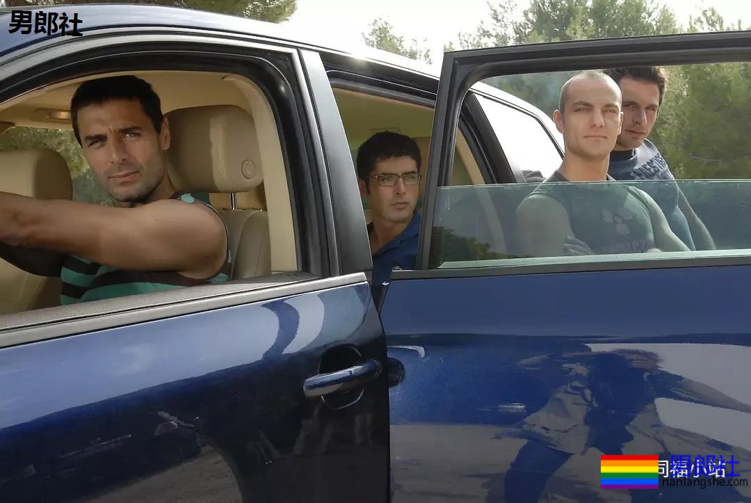 2部:《上瘾》原作者新剧开播,肌肉高管x帅气小明星!-51虹马