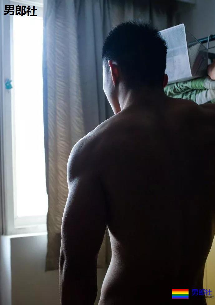 95后体育生发堉超强！实力优秀大于18cm！ - 51虹马