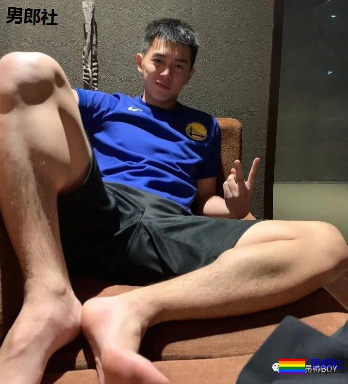 给你带来惊喜的运动小哥哥 - 51虹马 给你带来惊喜的运动小哥哥 - 51虹马