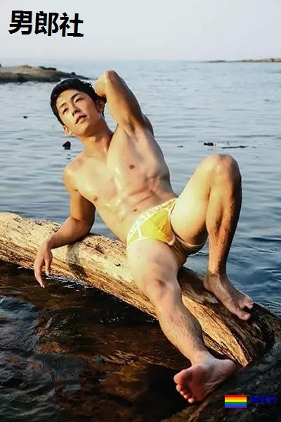 火了拍片禁欲系肌肉男!被网友扒“沉沦”了!? - 51虹马 火了拍片禁欲系肌肉男!被网友扒“沉沦”了!? - 51虹马