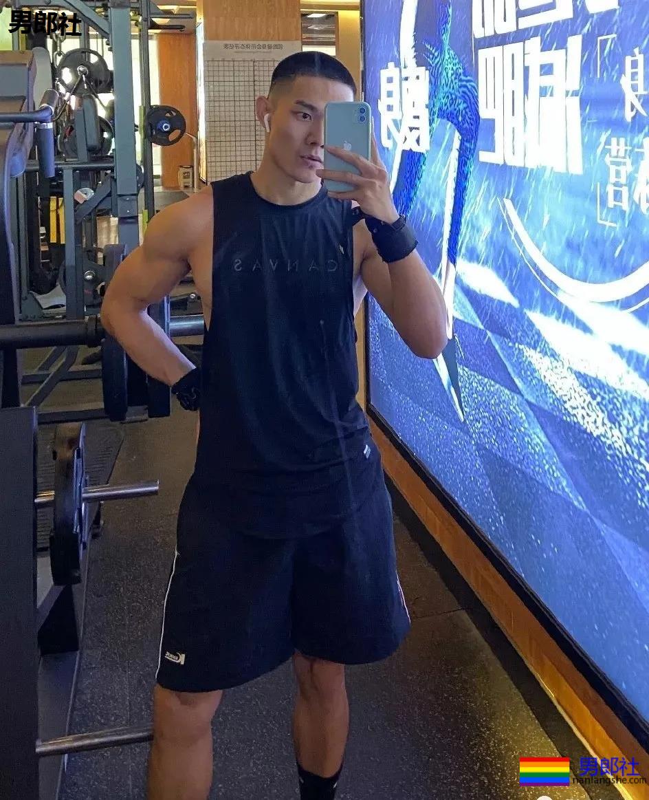 96年广州奶凶寸头小钢炮，超厉害！ - 51虹马