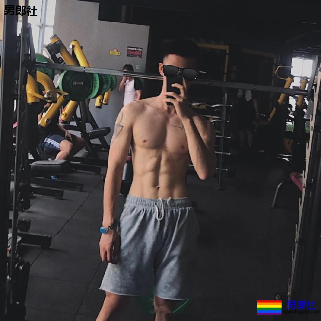 选个体育生做男友,发堉超好的那种! - 51虹马 选个体育生做男友,发堉超好的那种! - 51虹马