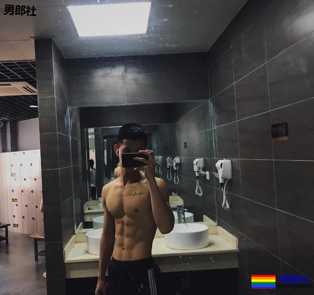 选个体育生做男友,发堉超好的那种! - 51虹马 选个体育生做男友,发堉超好的那种! - 51虹马