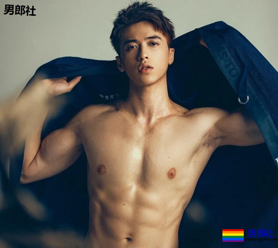 又一名肌肉医生火了？网红名媛为了红真是会炒作 - 51虹马