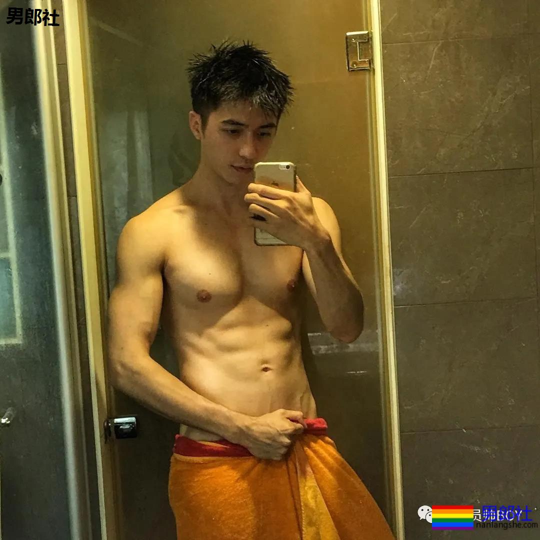 又一名肌肉医生火了？网红名媛为了红真是会炒作 - 51虹马