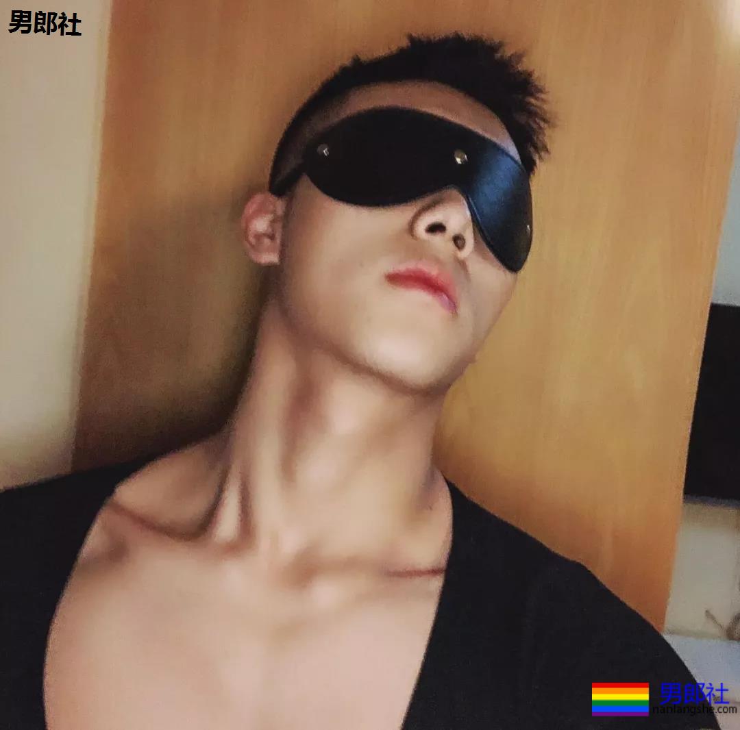 短寸体育生长腿大鼻子,私密照爆红网络,打莊极强! - 51虹马 短寸体育生长腿大鼻子,私密照爆红网络,打莊极强! - 51虹马