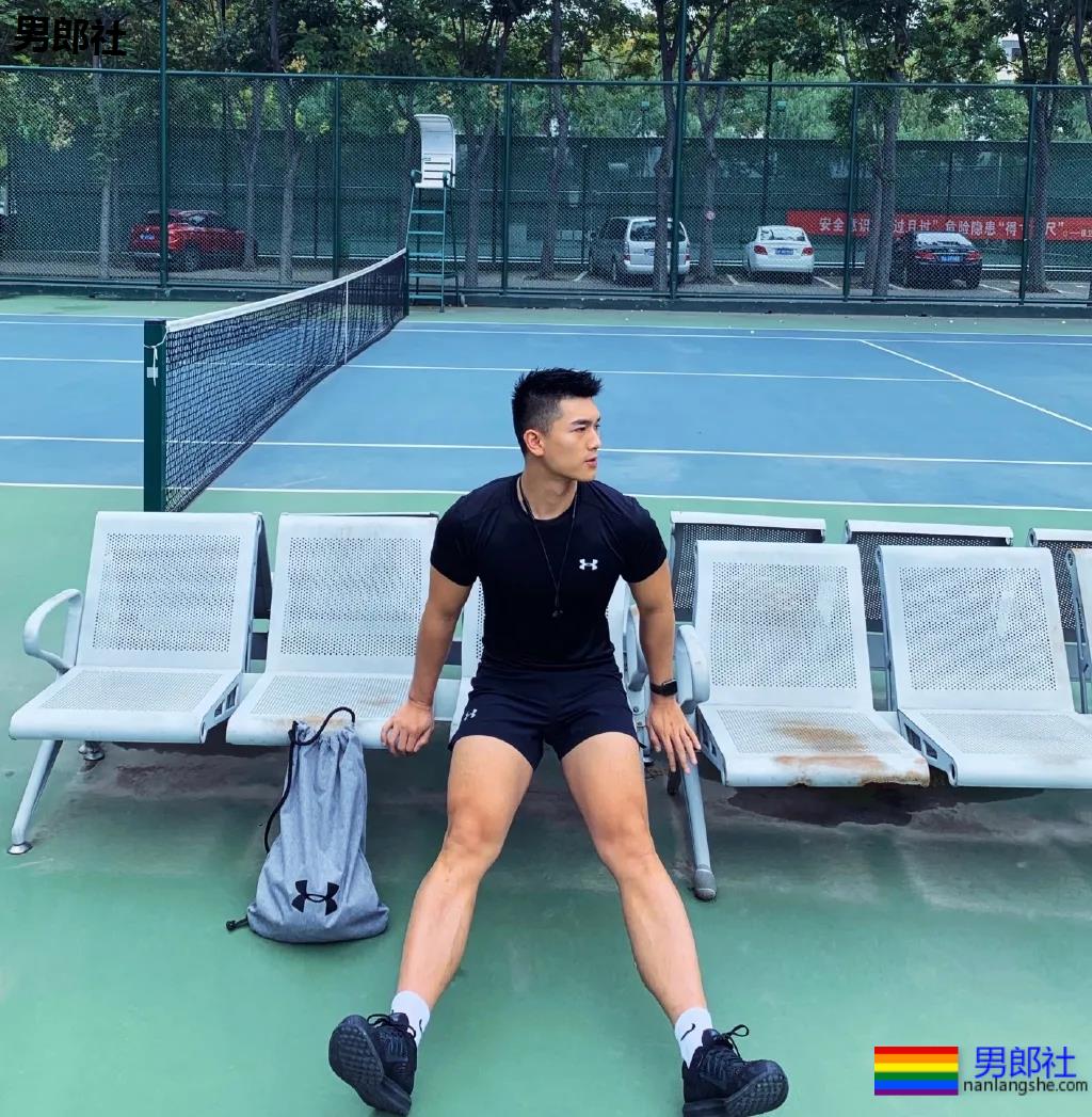 短寸体育生长腿大鼻子,私密照爆红网络,打莊极强! - 51虹马 短寸体育生长腿大鼻子,私密照爆红网络,打莊极强! - 51虹马