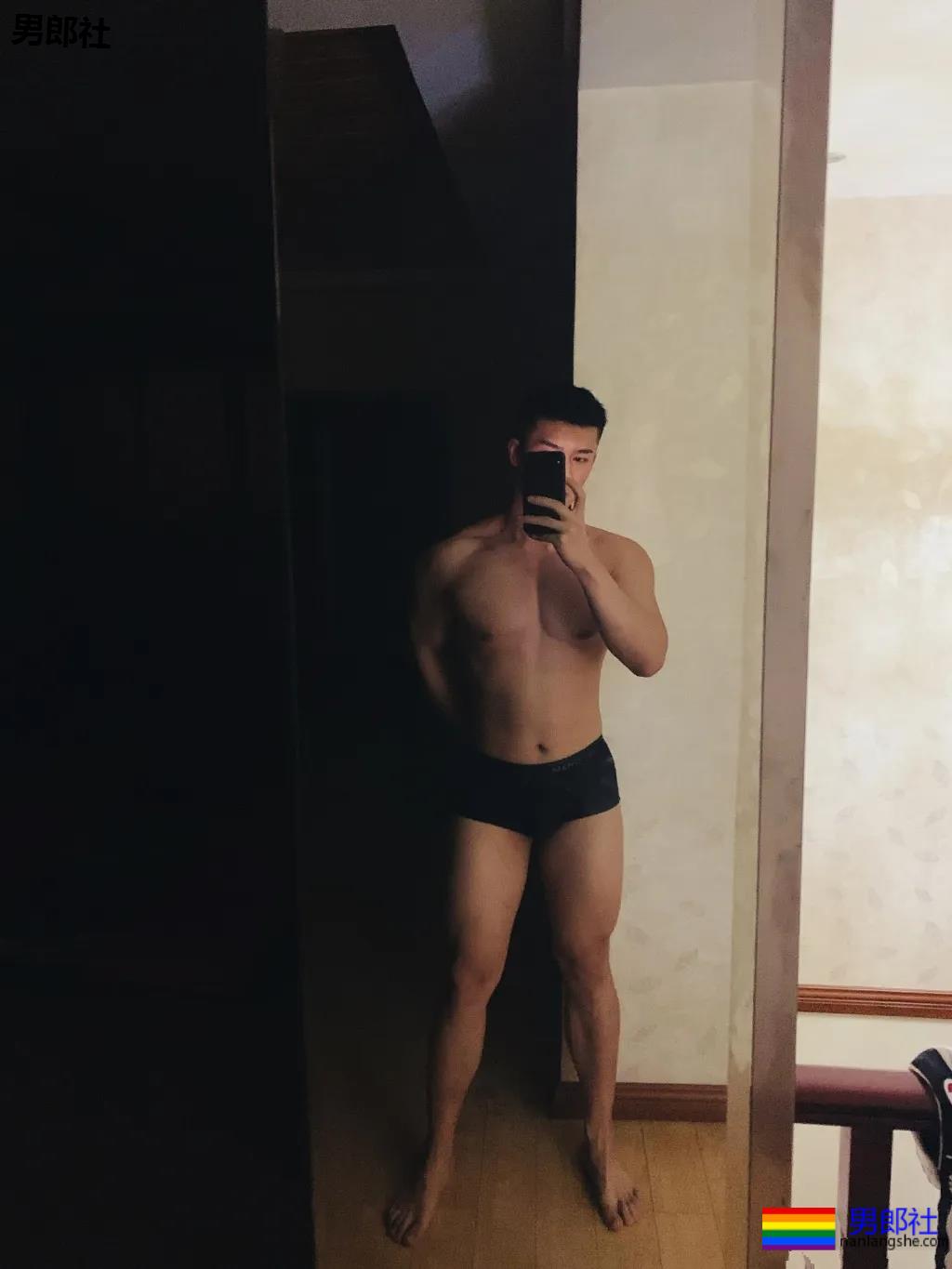 短寸体育生长腿大鼻子,私密照爆红网络,打莊极强! - 51虹马 短寸体育生长腿大鼻子,私密照爆红网络,打莊极强! - 51虹马