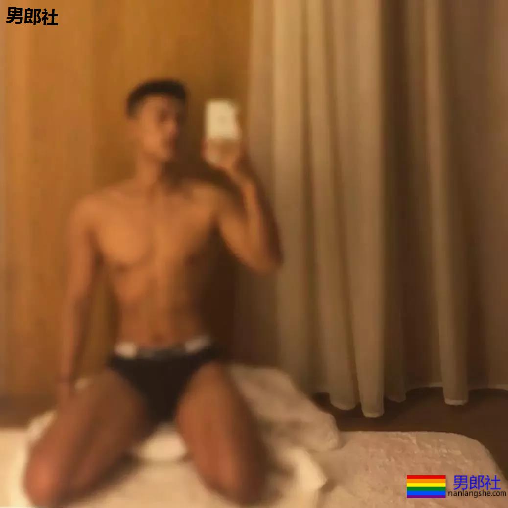 短寸体育生长腿大鼻子,私密照爆红网络,打莊极强! - 51虹马 短寸体育生长腿大鼻子,私密照爆红网络,打莊极强! - 51虹马