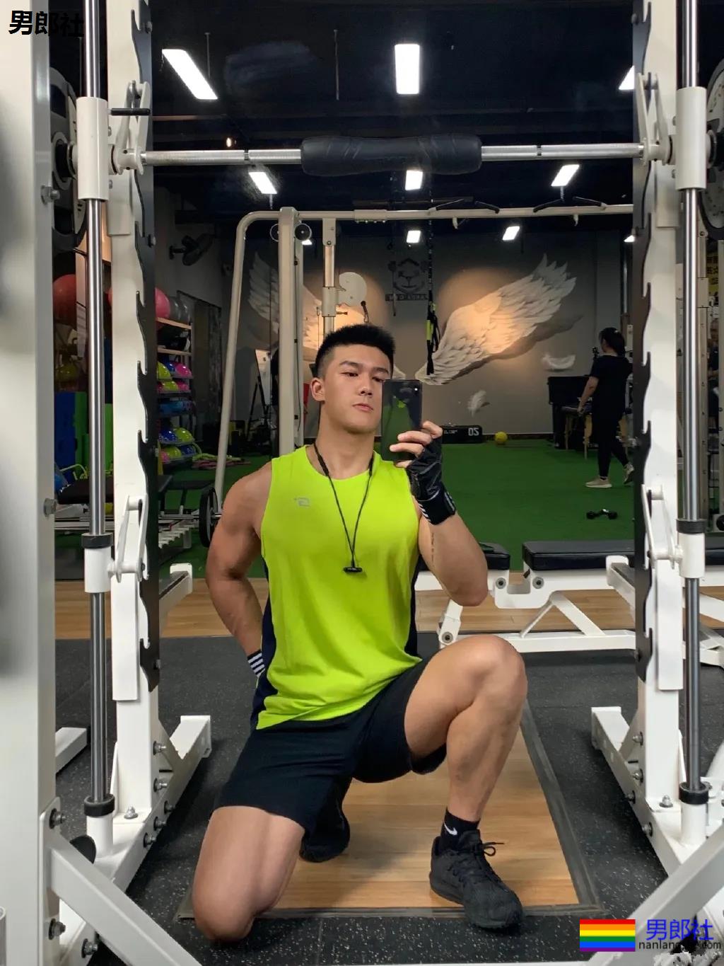 短寸体育生长腿大鼻子,私密照爆红网络,打莊极强! - 51虹马 短寸体育生长腿大鼻子,私密照爆红网络,打莊极强! - 51虹马