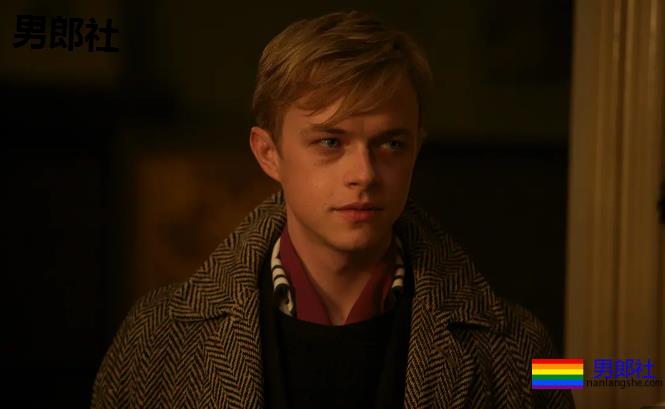 "哈利波特"全裸出境，火花四溢！窥探你内心所有的阴暗面！ - 51虹马