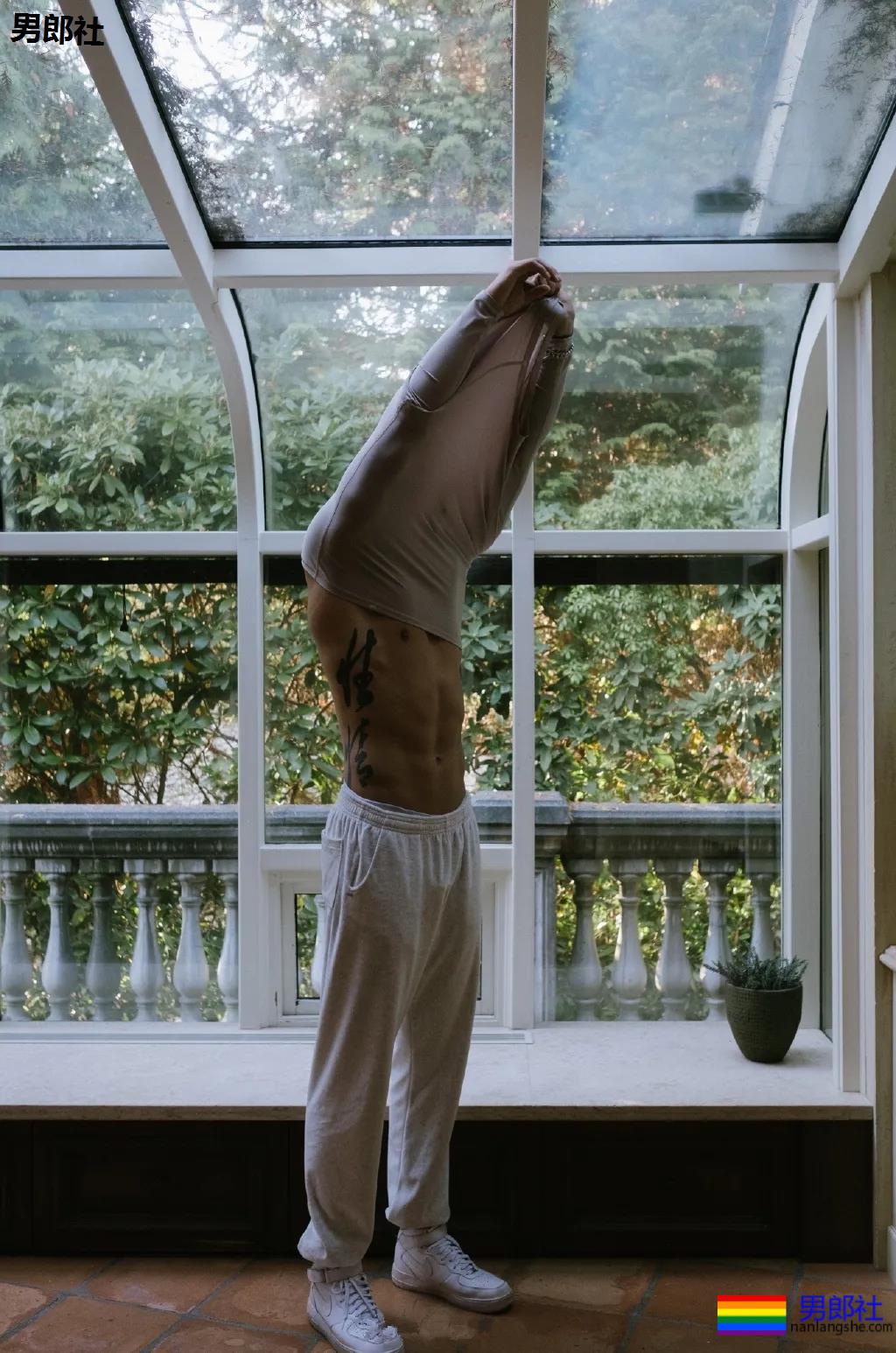 195灰裤子体育生,长腿翘臀公狗腰,强大实力藏不住了! - 51虹马 195灰裤子体育生,长腿翘臀公狗腰,强大实力藏不住了! - 51虹马