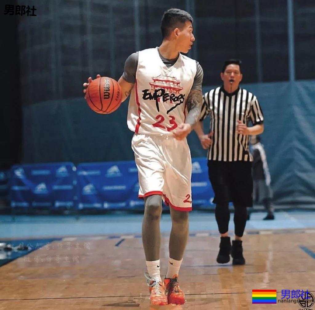 195灰裤子体育生,长腿翘臀公狗腰,强大实力藏不住了! - 51虹马 195灰裤子体育生,长腿翘臀公狗腰,强大实力藏不住了! - 51虹马