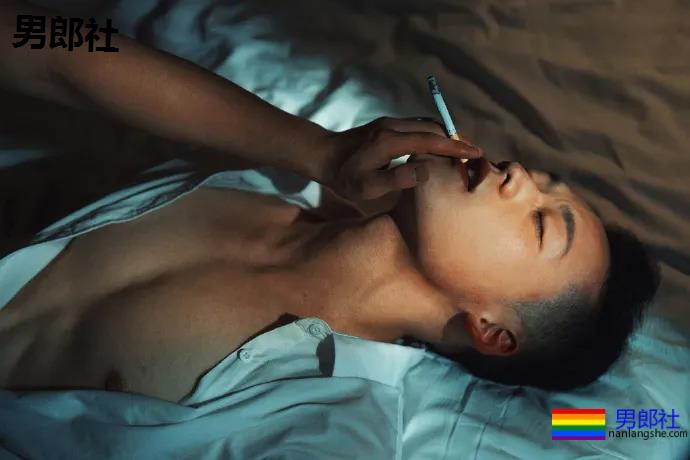 gay对男人都不挑、x生活混乱？ - 51虹马