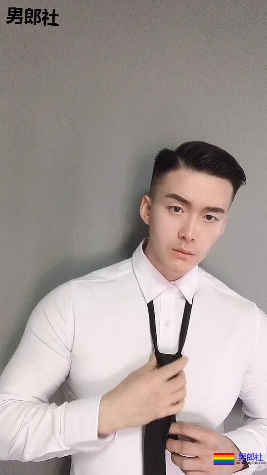 直男体育生、寸头小奶狗刷屏!爆款腱子肉男朋友,你抵抗得了吗? - 51虹马 直男体育生、寸头小奶狗刷屏!爆款腱子肉男朋友,你抵抗得了吗? - 51虹马