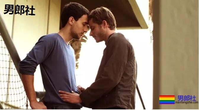 贴身"肉搏"，至暗时刻！特工"乱入"，惊喜之作！ - 51虹马