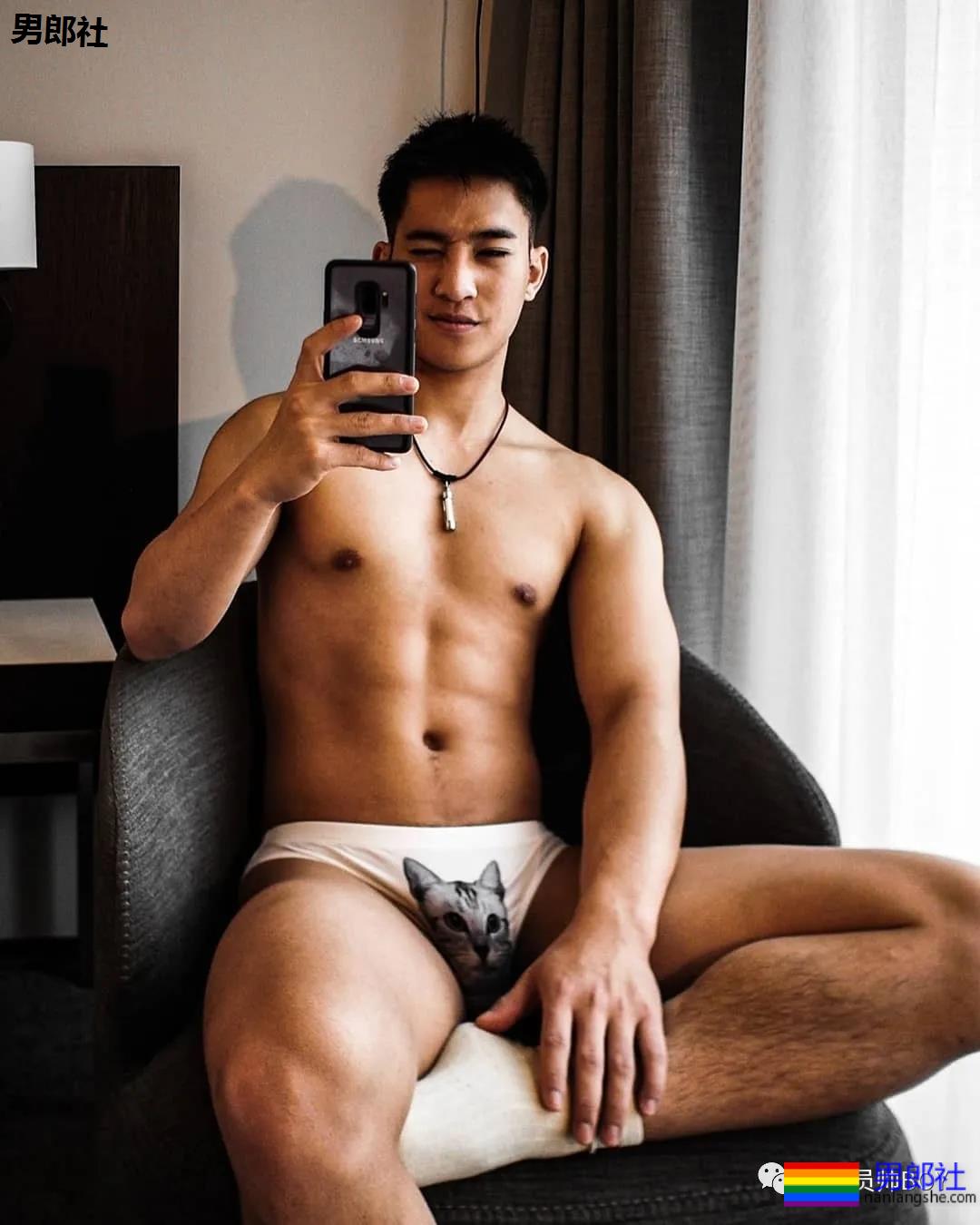 穿泳裤比陈艾森还好看的男模，找了位肌肉工程师当老公 - 51虹马