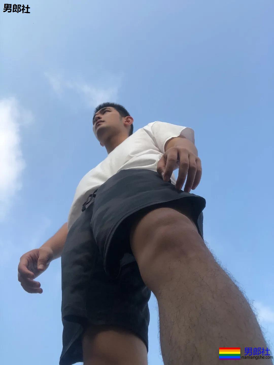 185cm+大长腿毛很凶的帅气体育大弟弟！ - 51虹马