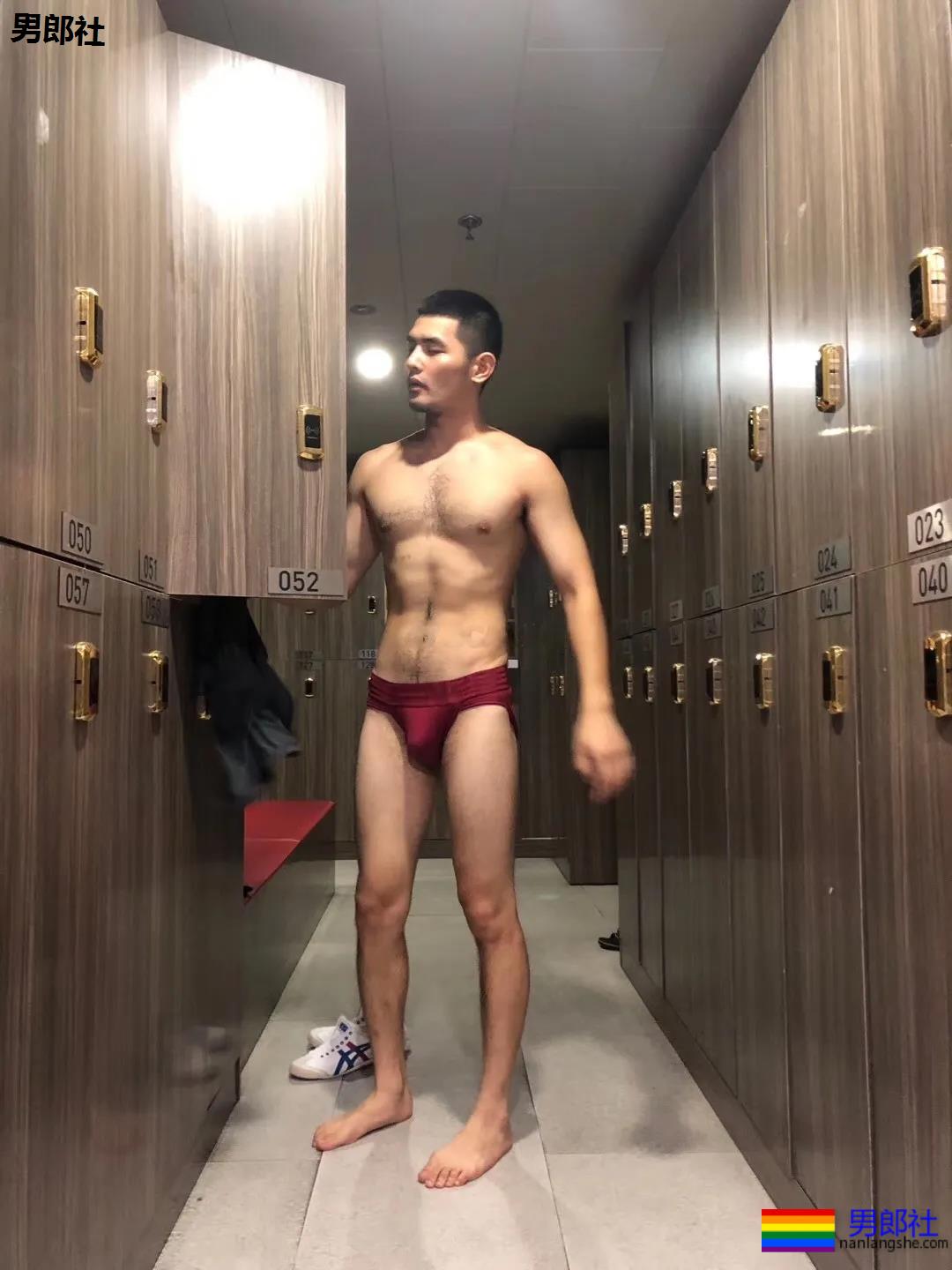 185cm+大长腿毛很凶的帅气体育大弟弟！ - 51虹马