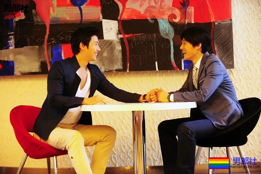 强攻！斯文受为你出柜X直帅攻 两位大帅哥的羞耻甜甜的故事 - 51虹马