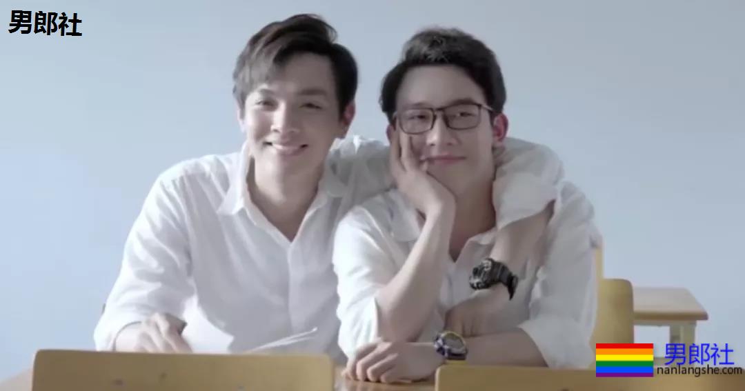 超甜网剧，小受晚上跟老攻说想喝奶，然后。。。嘿嘿！ - 51虹马