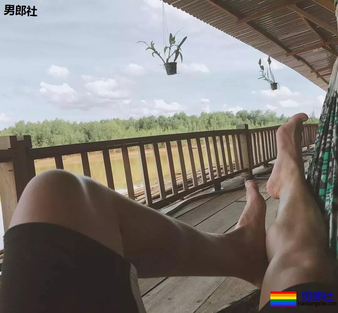 上海教练の私房照！哇哦~好羞涩。。。 - 51虹马