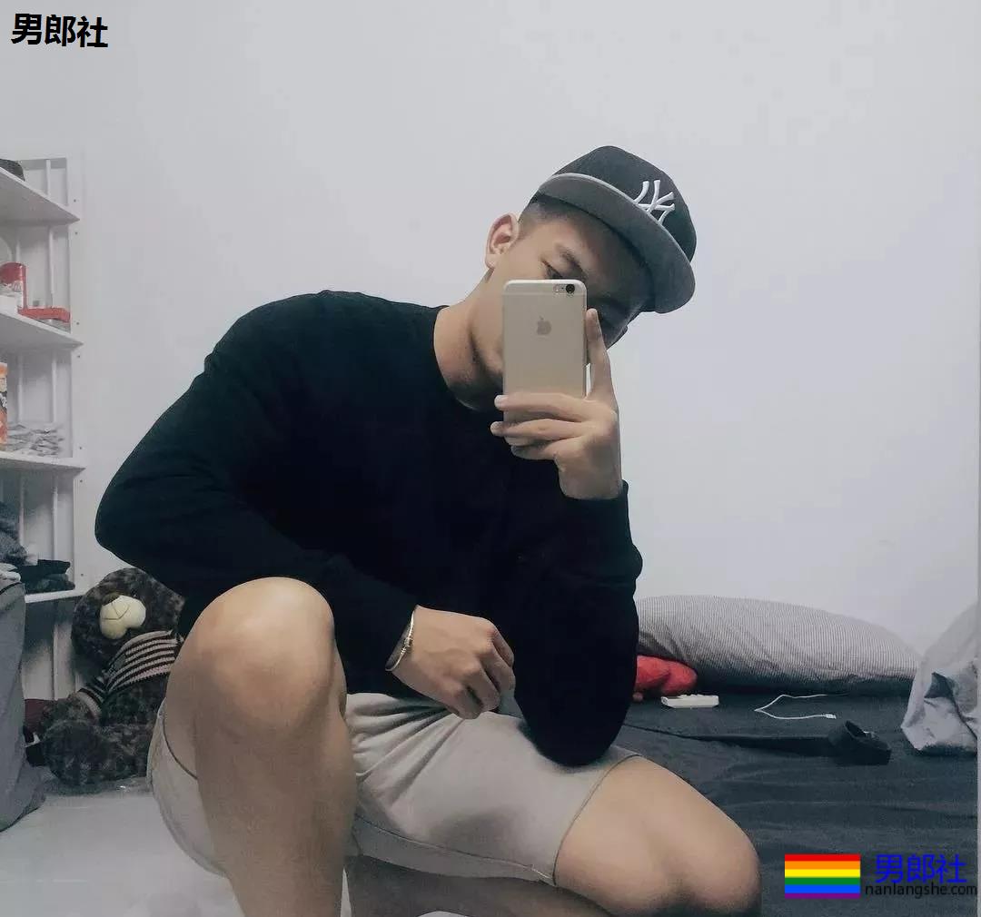 上海教练の私房照！哇哦~好羞涩。。。 - 51虹马