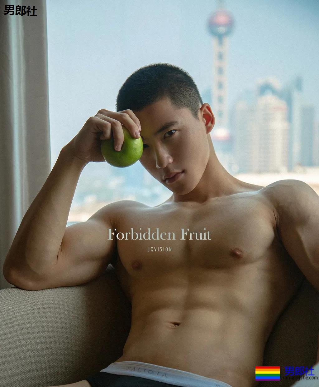 寸头筋肉小奶狗英语老师火遍全网！巨胸翘屁寸头小奶狗，想A！ - 51虹马