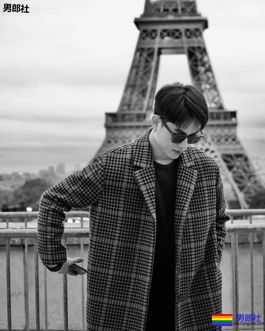 短裤瑜伽教练比毛若懿还软!96年腱子肉小狼狗,好水一翘屁嫩男! - 51虹马 短裤瑜伽教练比毛若懿还软!96年腱子肉小狼狗,好水一翘屁嫩男! - 51虹马