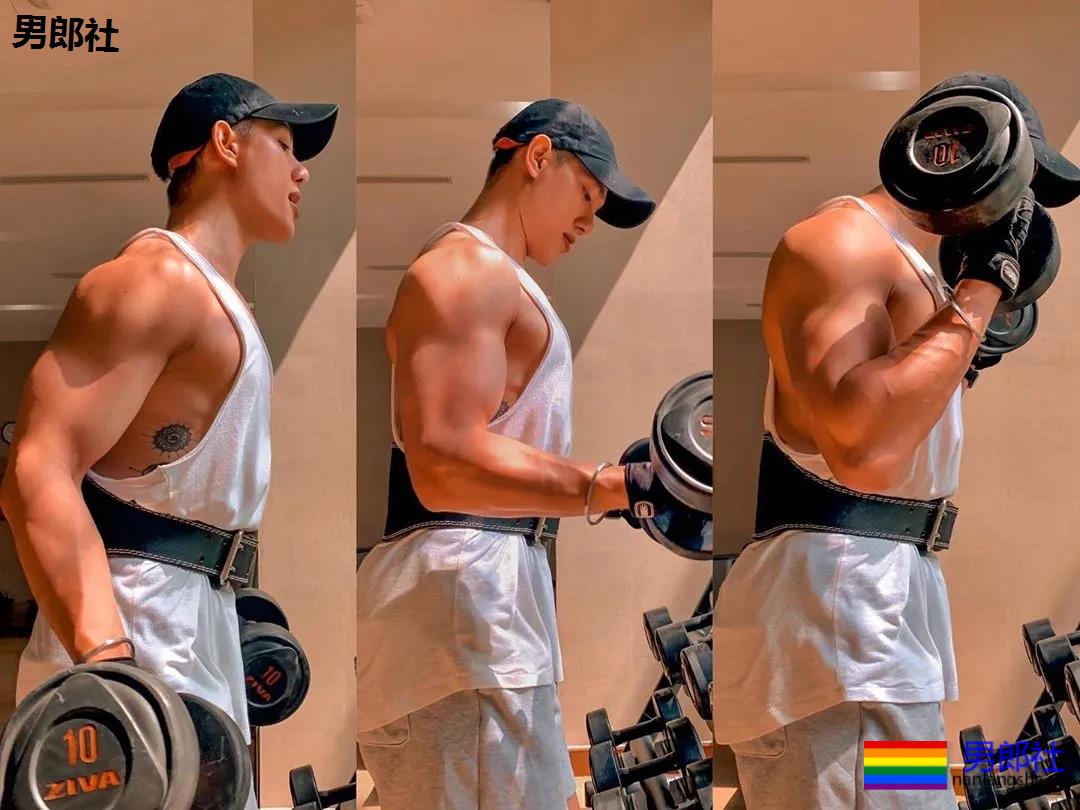 短裤瑜伽教练比毛若懿还软!96年腱子肉小狼狗,好水一翘屁嫩男! - 51虹马 短裤瑜伽教练比毛若懿还软!96年腱子肉小狼狗,好水一翘屁嫩男! - 51虹马