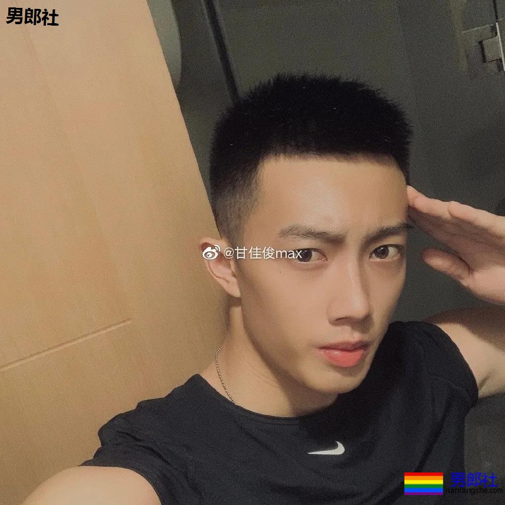 185大长腿退役兵哥，腹肌公狗腰太帅了！ - 51虹马