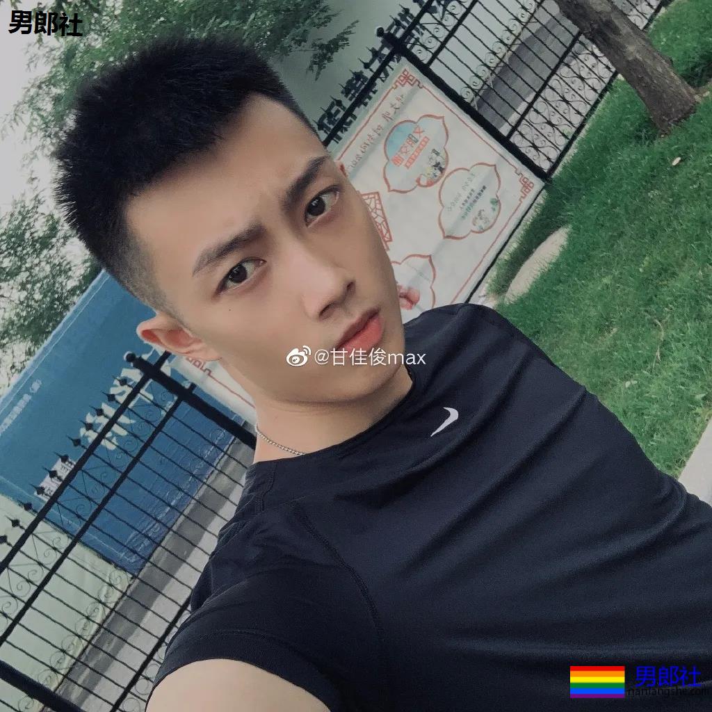 185大长腿退役兵哥，腹肌公狗腰太帅了！ - 51虹马