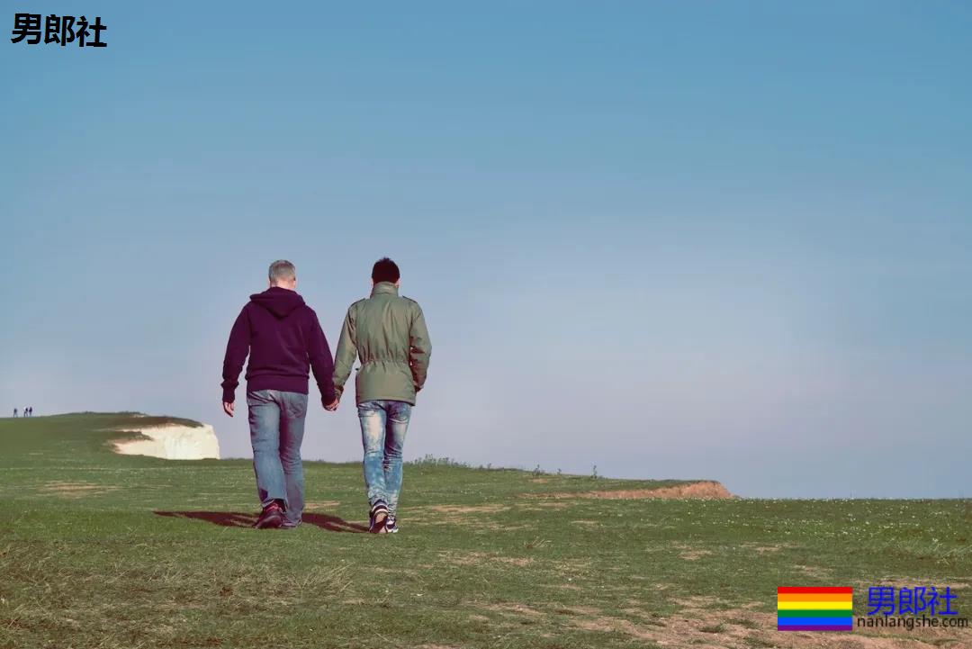 爱上直男室友，你想不到有多痛！ - 51虹马