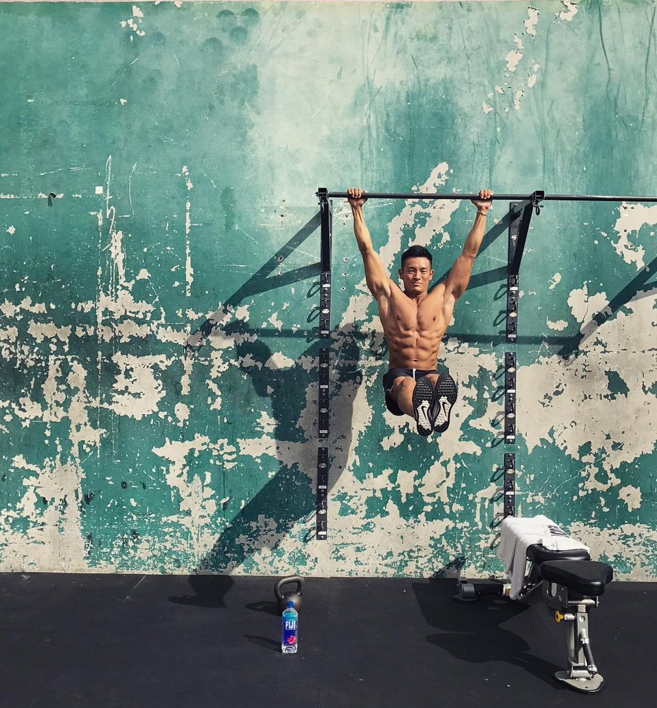 十大最GAY行为，你中了没有？ - 51虹马