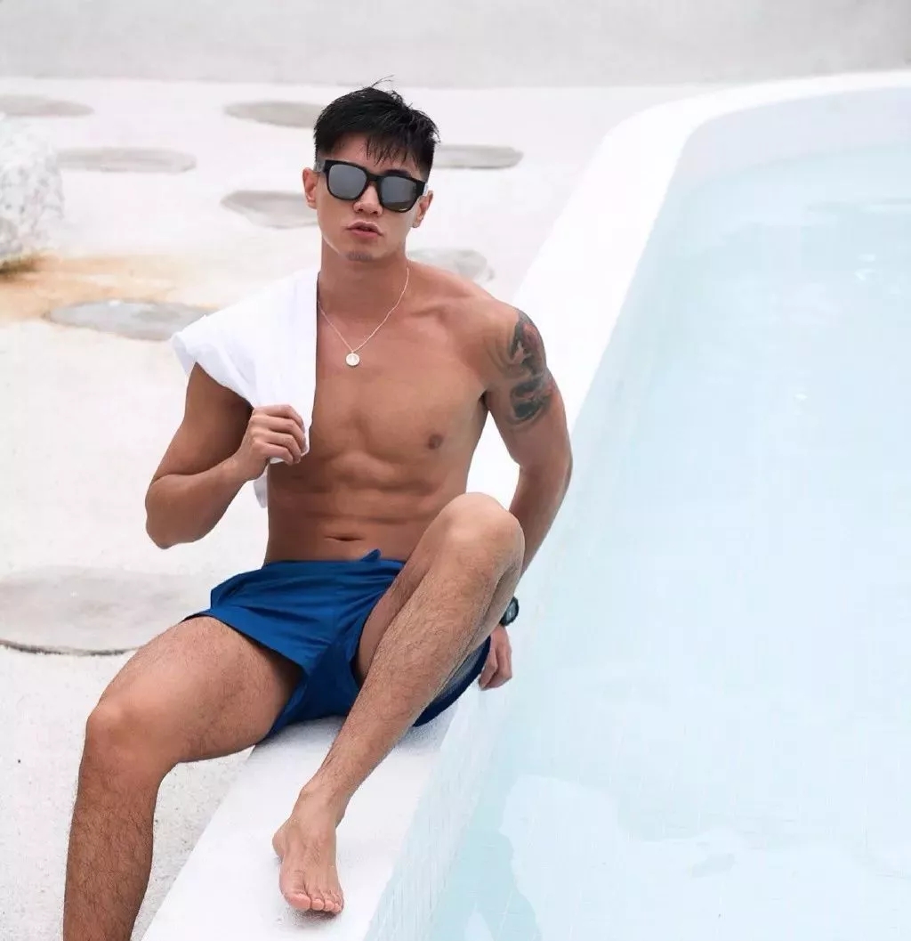 大Dior肌肉猛男！身材Man爆，哭喊着我要~ - 51虹马