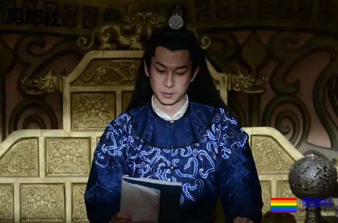 国产片尺度最大没有之一，帝王攻vs穿越受泳池PaPa，战况激烈！ - 51虹马